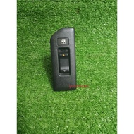 ISUZU TROOPER BIGHORN UBS69 POWER WINDOW SWITCH BELAKANG ADA LAMPU
