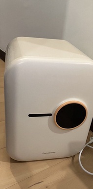 Panasonic 紫外線多功能消毒櫃 (嬰兒 奶瓶 bb baby 用品）