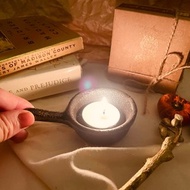 迷你鑄鐵鍋造型燭台 | 附蠟燭/ 放鬆療癒居家裝飾/ 送禮禮盒