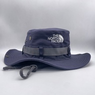The North Face หมวกเดินป่า หมวกบักเก็ต ใส่ไปแคมป์ปิ้ง ใส่กันแดด มีสายคล้องคอ Bucket Hat