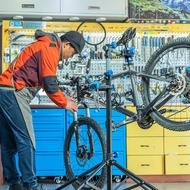 แท่นซ่อมจักรยาน by THAIBIKE ขาตั้งซ่อมจักรยาน เสือหมอบ เสือภูเขา ราคาถูก แท่นซ่อมจักรยาน แข็งแรงทนทาน (จัดส่งฟรี)