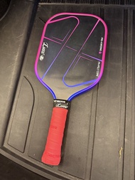 Luzz Pro 4 Inferno pickleball paddle 地獄火匹克球拍