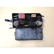 Toyota Corolla AE91 AE92 EE90 AE90 FUSE BOX Toyota Corolla AE91 AE92 EE90 AE90 FUSE BOX Toyota Corol