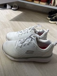 Skechers 護士鞋 39碼 MAX CUSHIONING ELITE SR