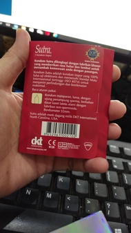Kondom Sutra Merah - isi 3  - privasi aman