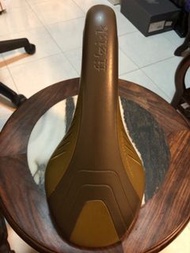 fizik mtb saddles 坐墊