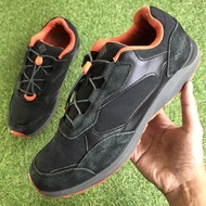 Sepatu Gunung Columbia Black Orange size 42 preloved