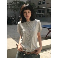COD (Ho Chi Minh) Miss shop Y2K retro women's hot women's bodyfit short-sleeved T-shirt with Y2K wat