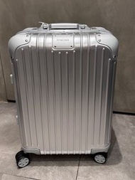 [Last one!] Rimowa Original Cabin Suitcase 