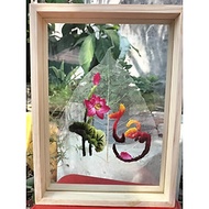 Tranh thêu tay trên lá bồ đề Sinh Dược, tranh thêu chữ TÂM thư pháp kèm khung gỗ - Tranh lưu niệm, q