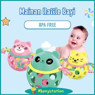 BABY TOYS 0 TO 6 MONTHS BABY RATTLE TOYS / SOFT CARTOON RUBBER BALL TOYS