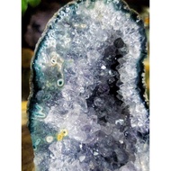 Amethyst geode / Amethyst cave / 紫晶镇 / 彩晶镇 / 紫晶洞 /