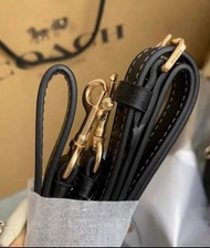 COACH bag Rowan 18 流浪包 風琴包 馬車 枕頭包 旅行包 斜孭袋 手袋 水桶包 老花 背囊 禮物 情人節 書包 聖誕節 紀念日 背包 backpacks gift valentine