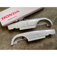 EX5 DREAM CHAIN CASE COVER/KOTAK PETI RANTAI HONDA 💯 ORIGINAL 40500-KFV-BSHZA
