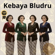 READY TO SHIP!!! Javanese Women's Velvet Kebaya Set, Velvet Kebaya and Oversized Pleated Skirt, Jumb