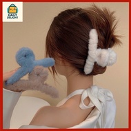 Autumn Winter Furry Grab Clip Back Head Plate Hair Clip Headdress French Shark Clip Plush Hair Clip 