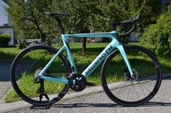 2024 Bianchi Oltre Race Aero Roadbike 全内走氣動破風公路車