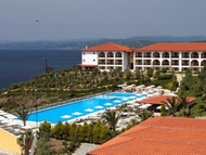 阿卡拉托斯海濱酒店 (Akrathos Beach Hotel)
