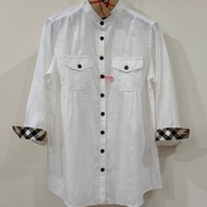 Burberry 倫敦 反褶格紋麻料戰馬襯衫