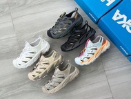 HOKA Hopara 戶外涼鞋 香港現貨 順豐到付/智能櫃免費門到門配送 多尺碼可選
