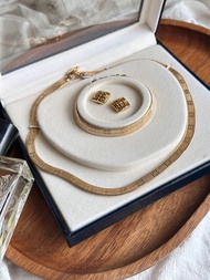 中古飾品Vintage Givenchy耳環手鏈和頸鏈套裝