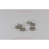 HC-49S Crystal Frequency Clock Oscillator 32.768 KHz – 32 MHz ( 1 pc )