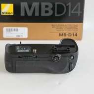 Baterai Battery Batre Grip Nikon MB-D14 For Nikon D600D610