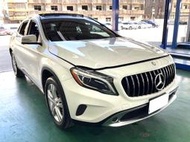 2015 Benz GLA250 4MATIC 十年內好車 買來負責帥就好