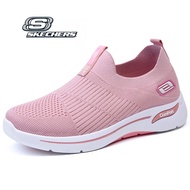 SKECHERS_Seager -Gowalk 3 Power Hitter รองเท้าลำลองผู้หญิง รองเท้าวิ่งแบบนุ่มแพลตฟ - Air-Cooled Arch