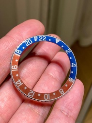 Original Rolex 1675 inlay with bezel
