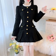 Elegant Lady กระโปรงจีบ Ruffles กึ่งคอสูงกลางเอวซิปชุดสําหรับฤดูใบไม้ร่วงและฤดูหนาวสีขาว