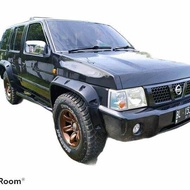 Over Fender Terrano model baut