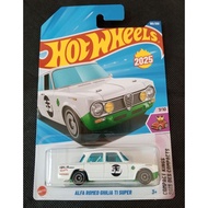 HOT WHEELS ALFA ROMEO GIULIA T1 SUPER WHITE