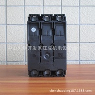 PFL9-6/1N/C/003Switch PFL9-10/1N/C/003Circuit Breaker PFL9-13/1N/C/0034.6