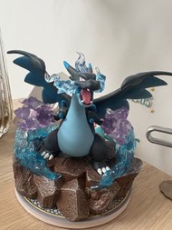 pokemon  寶可夢 X噴火龍 模型擺設(10cmX10cmX13cm)