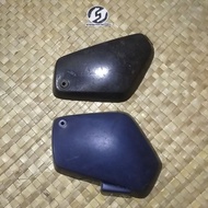 SUZUKI Right Battery Cover Rc100 Rc 100 SprinterSUZUKI BravoDk 1 set Right-Left