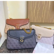 GUESS New Fashion Women's Chain Shoulder Bag Envelope Bag