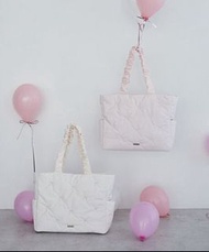 日本Maison de FLEUR 絲帶刺繡蓬鬆托特包