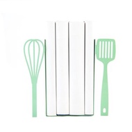 金屬廚房書擋、抹刀和攪拌器