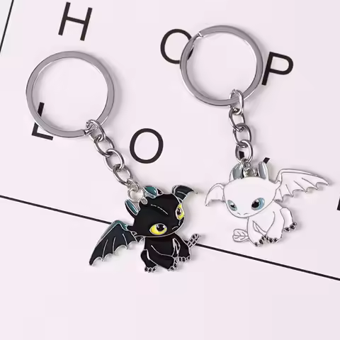Japanese Style Cartoon Anime How To Train Your Dragon Metal Key Chain Cute Creative Couple Accessori