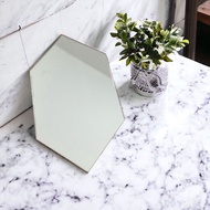 STIKER CERMIN DINDING HEXAGONAL MINI