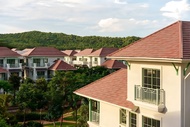 P817 Elite Tropical Residence