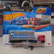 Hotwheels track fleet transformers optimus prime - Hot wheels transformers optimus track fleet - Hot
