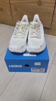 Hoka clifton 8 white 白色sz 39.6