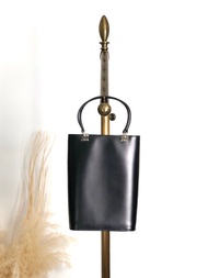 【日本直送 名牌中古包】Salvatore Ferragamo 黑色皮革手提包 vintage nrvcxj