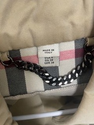 Burberry 風衣外套