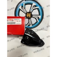 YAMAHA山葉原廠 把手開關 三代 新勁戰 左邊 遠近燈切換 方向燈開關 1MS-H3973-05 1個