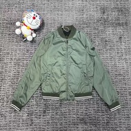 Vetements 外套