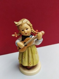 Hummel Goebel Porcelain 喜姆陶瓷 Girl with Guitar