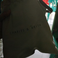 charles and keith tas